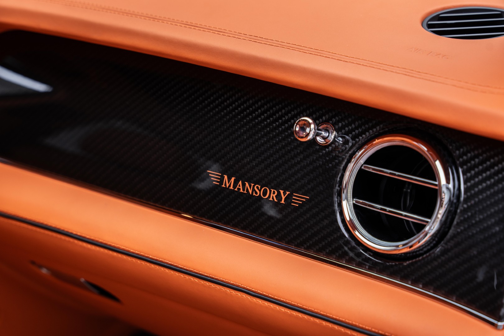 2025 BENTLEY BENTAYGA MANSORY | NAIM AUDIO SYSTEM | SPORT EXHAUST | FULL CARBON